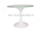 高档名匠设计玻璃钢休闲餐桌（Tulip Table）