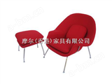 子宫椅子（Womb Chair）